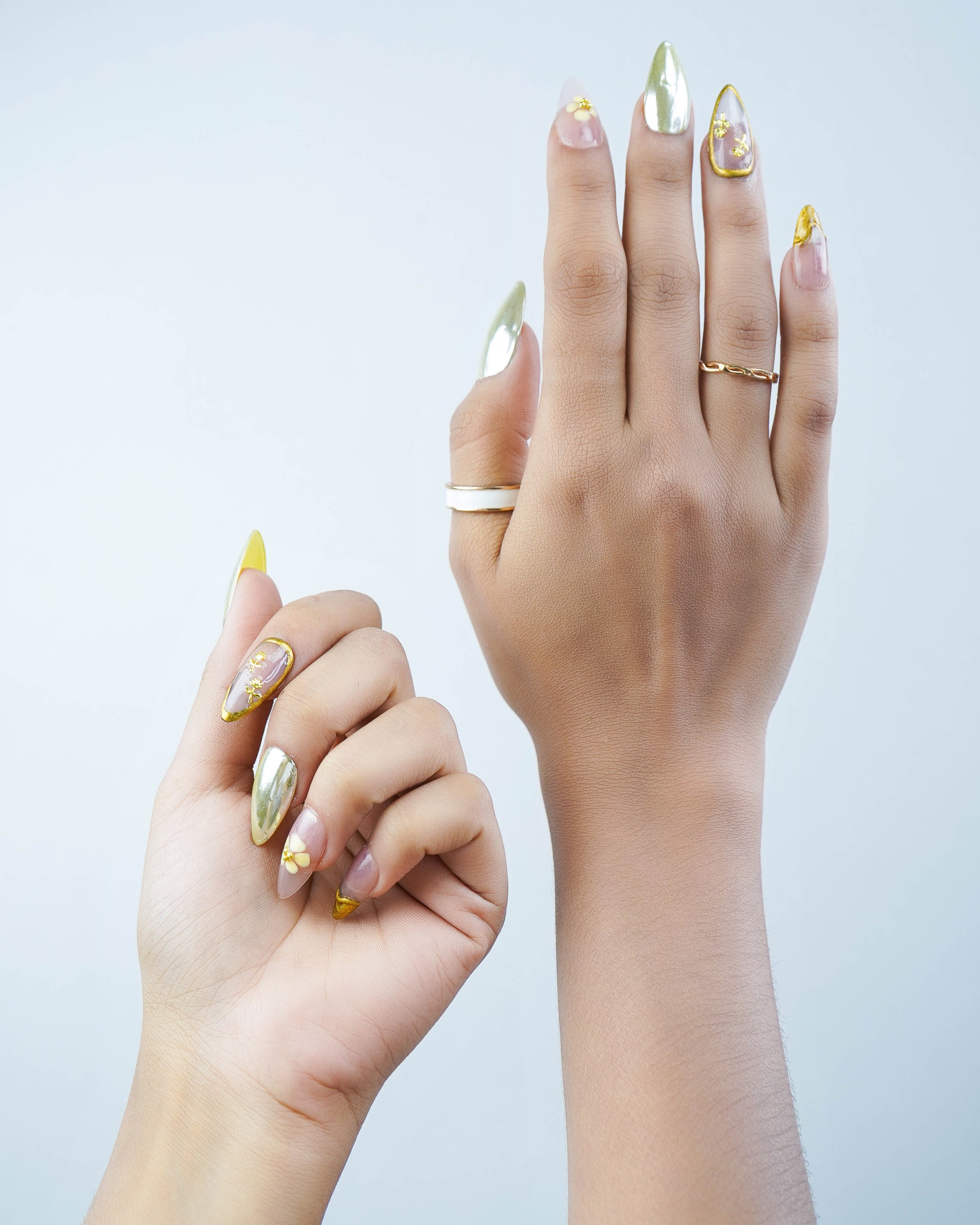 Golden Bloom Press On Nails
