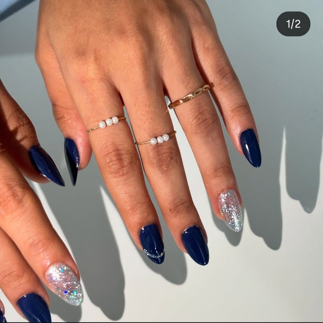 Midnight Flicker Press On Nails